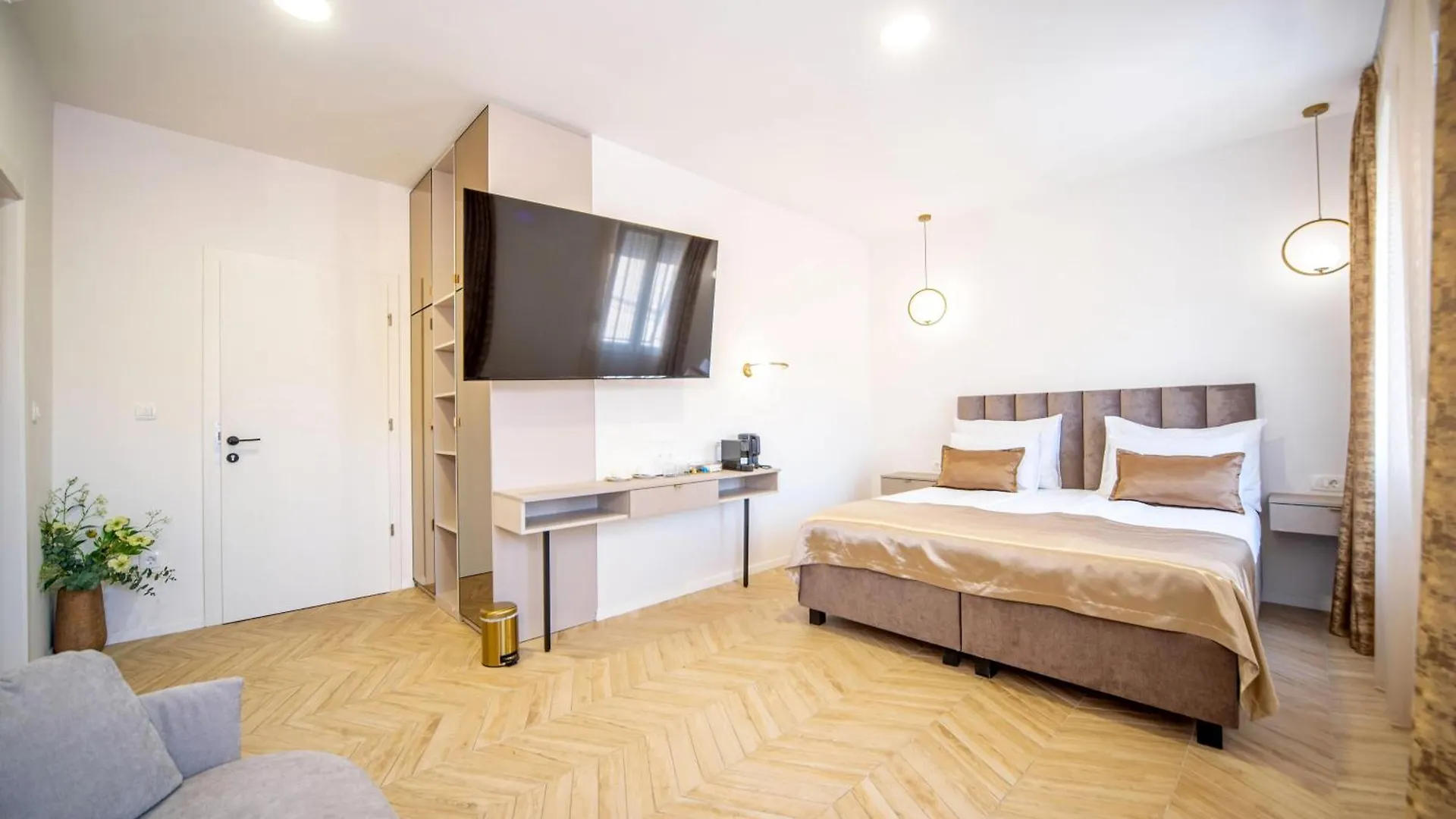 Mariani Luxury Rooms In Center Σπλιτ Πανσιόν